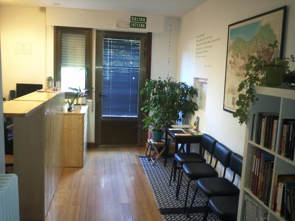 Xarma Hostel Pamplona Ngoại thất bức ảnh