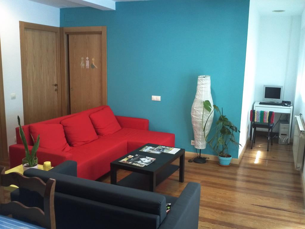 Xarma Hostel Pamplona Ngoại thất bức ảnh